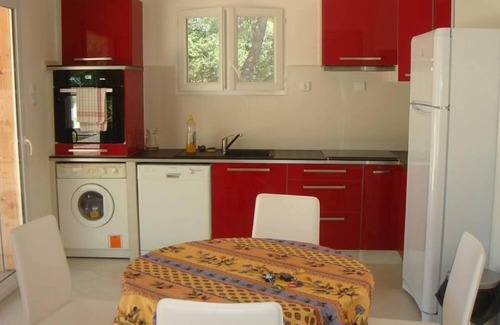 Aix-en-Provence House | New house with Internal Swimming pool warmed all year long!