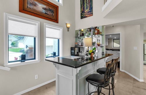 Walden on Lake Conroe House | NEW! Lakefront Retreat with Private Pool, Hot Tub and Dock