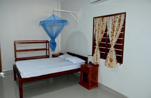 Pasikuda House | New Land Guest House
