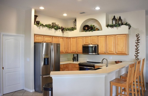 Stoneybrook House | NEW LISTING: Beautiful Upscale Home in Stoneybrook