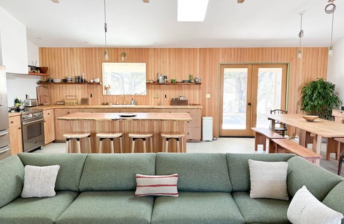 Paso Robles House | New Listing! Campover Ranch with Saltwater Pool & Treehouse