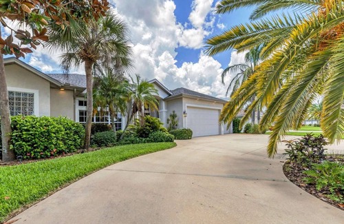 White Marsh House | New Listing! Charlotte Harbor Area Resort, 120mi to Disney & 134mi to Universal - GRH515667