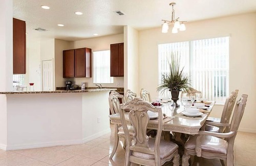 Crystal Cove House | New Listing! Crystal Cove Resort, 6mi to Disney & 11mi to Universal - BT51886