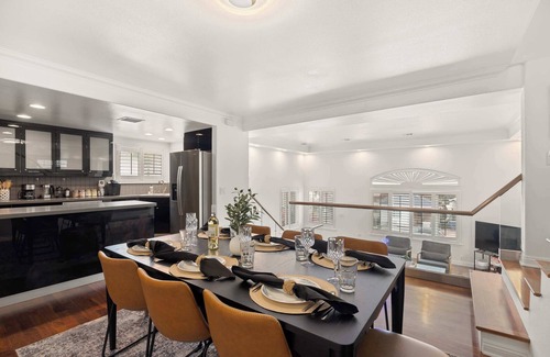 Downtown Los Angeles House | New Listing! Dodger Clubhouse by Colby & Conrad