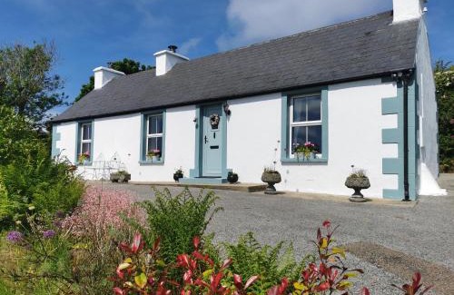 Bruckless House | New Listing - Ladybird Cottage - Donegal - Wild Atlantic Way