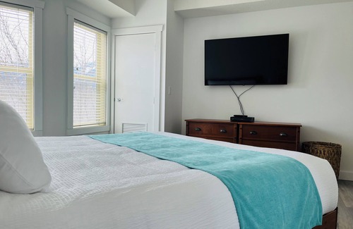 East Kootenay Condo | New Listing - Updated Family Friendly Condo with Heated Pool