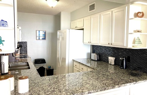 Crescent Beach Condo | New Listing! Oceanfront, Clean, 3 BR/3 BTH, Crescent Sands- North Myrtle Beach