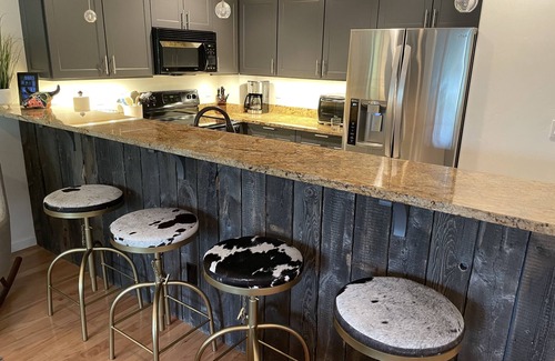 Avon House | New Listing with Location and Family in Mind!