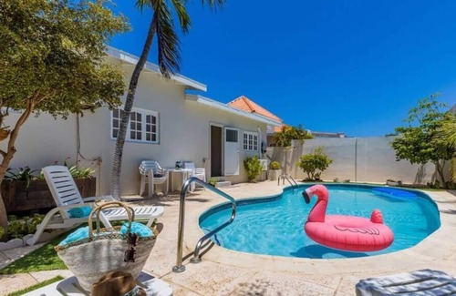 Koyari Villa | ★New listings! Near Palm & Eagle Beach~ ☀Pool