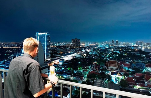 Bang Phlat Apartment | NEW*Luxury 2BR Apartment Riverview-Netflix-MRT*3TV
