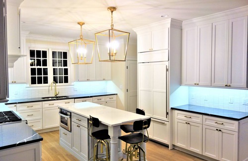 Edgartown House | NEW Luxury Beach House. Inner Village, Amazing Pool/Outdoor Entertaining Areas!