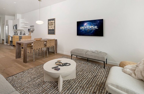 Friday Harbor Condo | New Luxury Condo! Downtown Friday Harbor! HVN 303