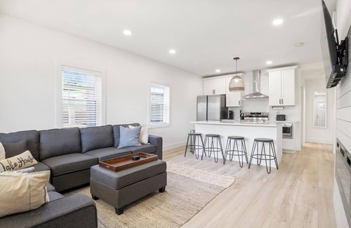 Sodus Point House | NEW Luxury Home | 9 BR | 19 Guests | Sodus Point