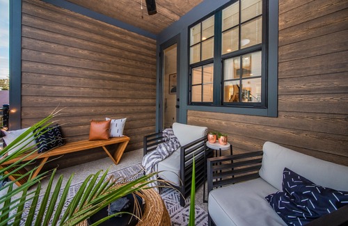 Greenville Downtown House | New Luxury Townhouse - Central to Downtown Greenville