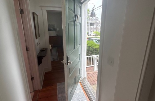 Nantucket Town Condo | New Luxury Two-Bedroom Nantucket-chic Town Condo - Minutes Walk Beach