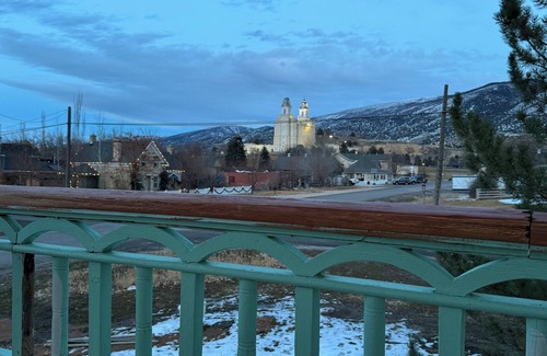 Manti House | NEW Manti Manor – Historic 1871 Pioneer House