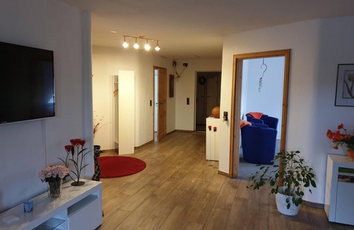 Bramstedt Apartment | NEW Maya vacation apartment with sauna