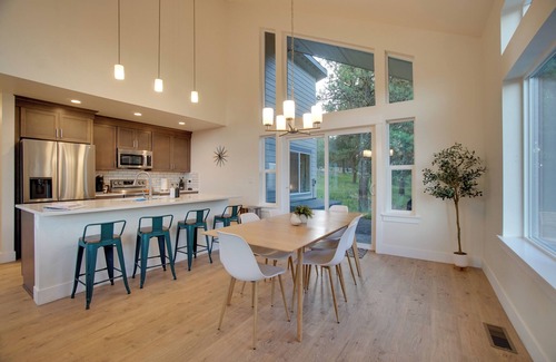 New Meadows House | New Meadows Golf Resort Vacation Rental w/Hot Tub