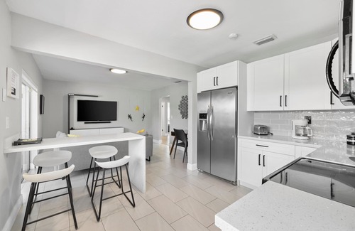 Ludlam House | New Miami Oasis