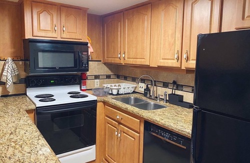 Sharpstown House | New Modern 2BR Condo: PERFECT LOCATION ⭐️⭐️⭐️⭐️⭐️
