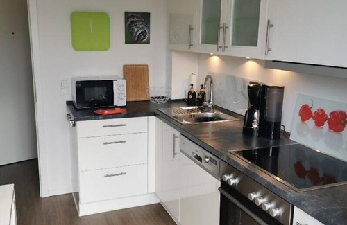 Hanstedt Apartment | NEW! Modern apartment Lindenallee OG