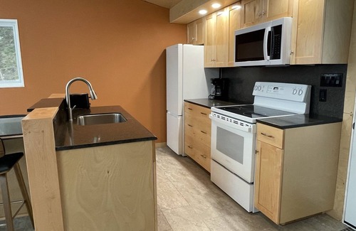 Iona Cottage | New Modern cabin overlooking the Bras d'Or in Iona, NS