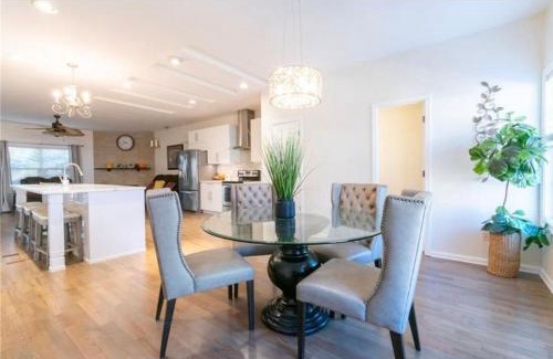 Lawrenceville House | New Modern house?A mins to Hwy i-85, 316