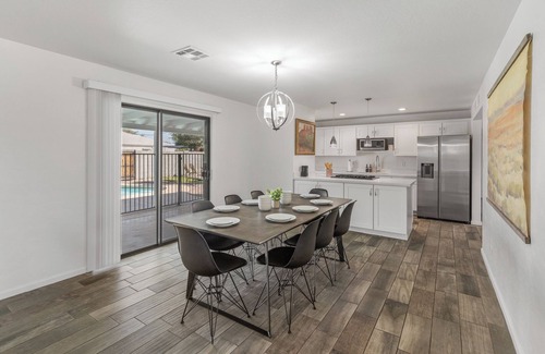 Tempe House | NEW Modern Tempe Home with Pool - 4bd, 2ba