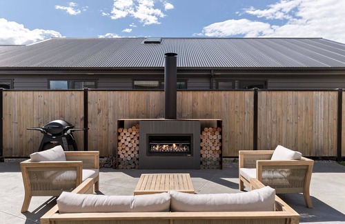 Kawarau Falls Other | NEW! Mountain Sanctuary | Outdoor Fire | BBQ | Family Haven