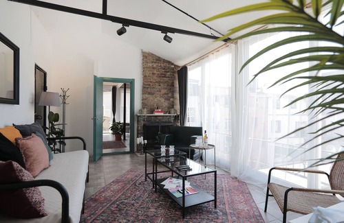 Pera Apartment | NEW! Next to Istiklal Street a Stunning 5BR Duplex