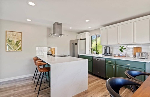North End House | NEW! North End Boise Golden Treehouse 🌲 🏡