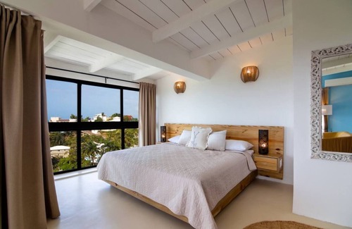 El Centro Hotel | New OceanView Boutique Hotel- Suite 8