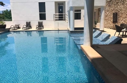 Yapak Apartment | New Paradise Ocean View Apartment (DOT accredited)
