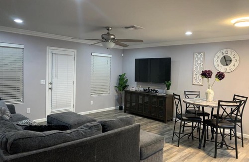 Holiday Shores Villa | New Pool Villa Great Rates Negotiable