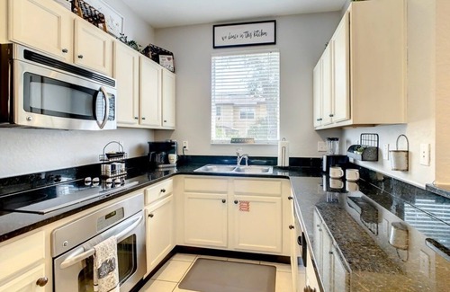 Kissimmee House | NEW! Relaxing Townhome Near Disney w/Pool, Spa, & Resort Amenities