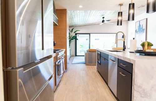 Gilbert House | New Remodel w/Pool & Spa! Blocks away from downtown Gilbert!