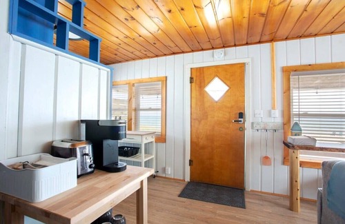 Greenbush Cabin | New renovated bathroom & new roof - Lake Huron 4!