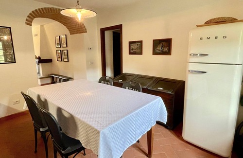 Fosciandora Villa | New! Restored farmhouse,private pool,plunge pool, river! Walk pizzeria. Perfect!