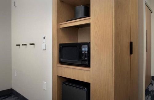 Rohnert Park House | New Room in Sonoma Wine Country!