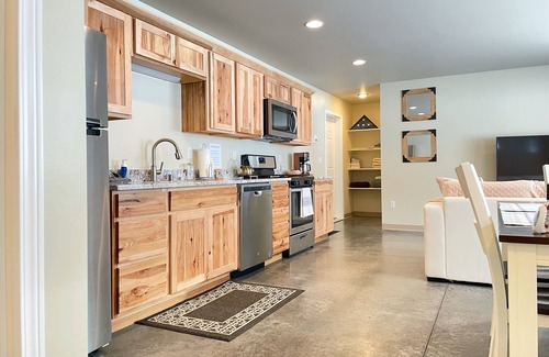 Knik-Fairview Apartment | New secluded and peaceful 1 bedroom Alaska hideaway apartment.
