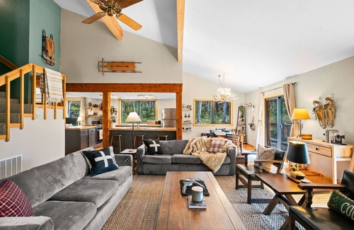 Ohio City Cabin | NEW! Secluded & Cozy Gold Creek Cabin Fire-pit/ATV & Hiking Trails/Gameroom