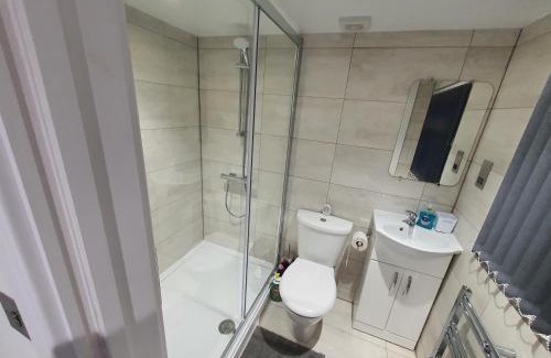 Yeading House | New Self Contained Flat,in Hayes, Free Parking