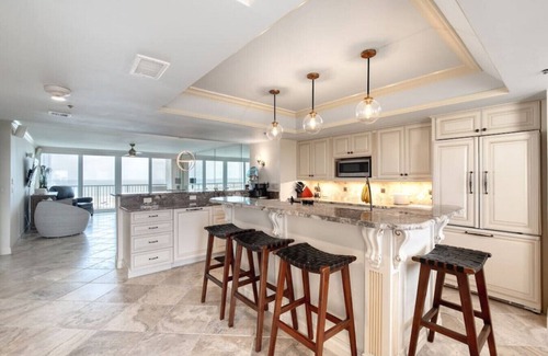 New Smyrna Beach Condo | New Smyrna Beachfront Modern Condo