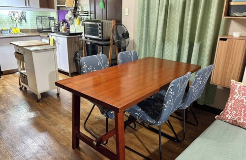 Pasig Apartment | NEW! Spacious 3BR Home with Fast Wifi & Pool