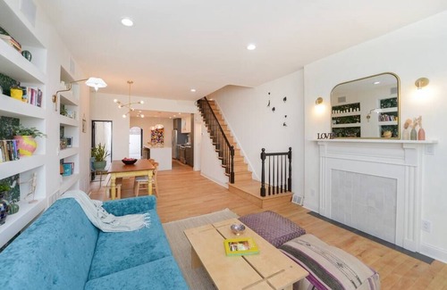 Newbold House | New Spacious Home | Parking | Hosted By StayRafa