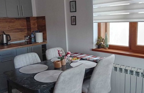 Shiligarnika Apartment | New studio apart, fully equipped, 3 min, from the gondola, swimming pool & sauna