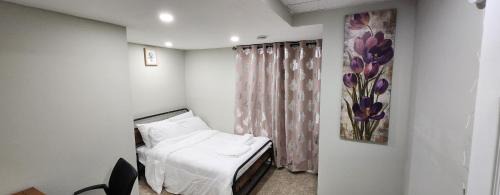 Transcona House | New Stylish 2-Bedroom Basement Suite