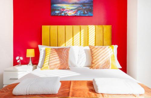 Stockton-on-Tees Apartment | NEW! Stylish 5-Bed Apartment in Stockton-on-tees by Stay With Us, Perfect for Contractors & Large Groups, FREE Parking!