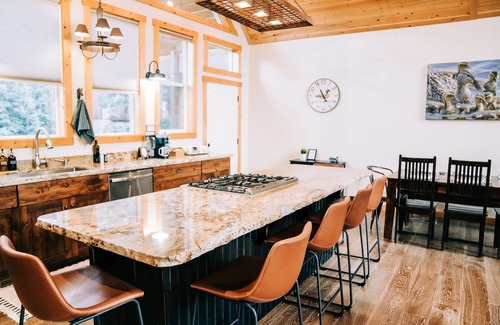 Duck Creek Village Cabin | NEW! The Quack Shack Family Cabin w/Fire Pit. Near Bryce/Zion/Brian Head