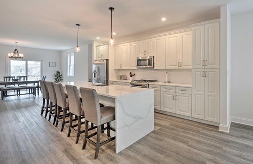 North Wildwood House | New Townhome Less Than Half Mi to Beach!